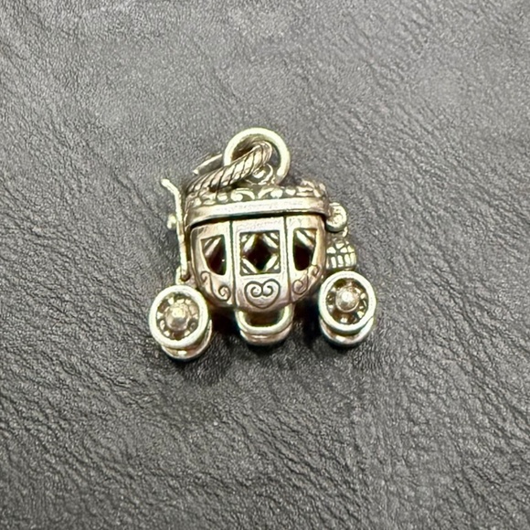 RARE!!! Brighton "CINDERELLA'S COACH" Working Hinge & Latch! Pink Enamel Inside! - Picture 1 of 4